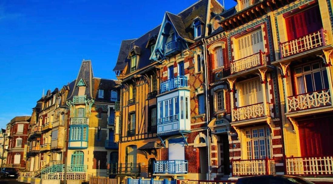 Maison Les Geraniums Мер-ле-Бен Экстерьер фото